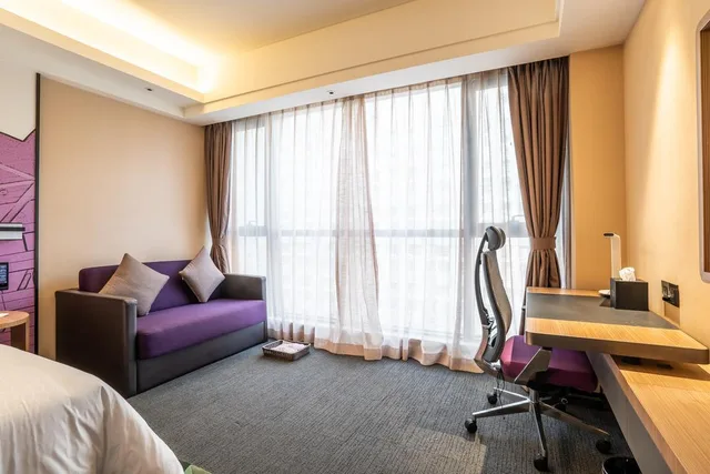 غرفة ديلوكس بسرير كوين، Hampton By Hilton Zhengzhou Hi-Tech Zone 1/1