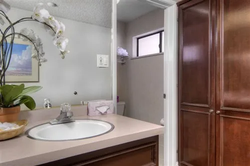 غرفة سيغنتشر بسريرين كوين، Days Inn by Wyndham Mountain View 1/1