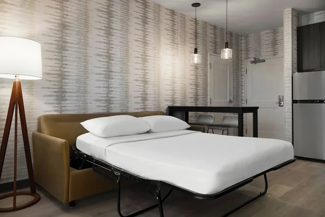 Studio, King Bed, Bay View, Balcony، Residence Inn By Marriott Navarre Waterfront 3/5