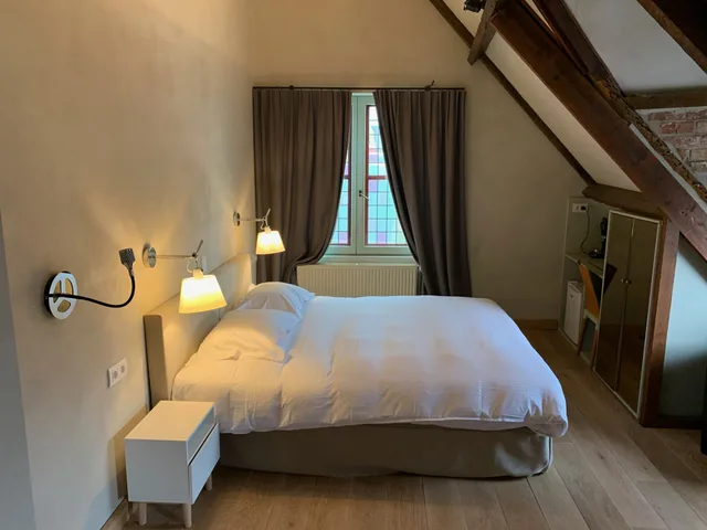 غرفة عائلية بسرير كوين وسريرين منفصلين بإطلالة على المدينة بغرفة نوم واحدة، Hotel Salvators 1/10