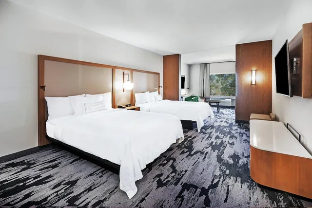 Suite, Multiple Beds, Accessible، Fairfield Inn & Suites By Marriott Tulsa Catoosa 1/5