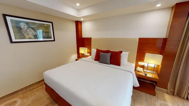 Executive, Suite, Lemon Tree Hotel Shimona 1/2