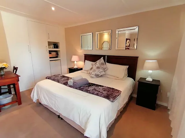 غرفة عائلية بسرير كينج وسريرين منفصلين، Tri-Angle B&B and Guesthouse 1/9