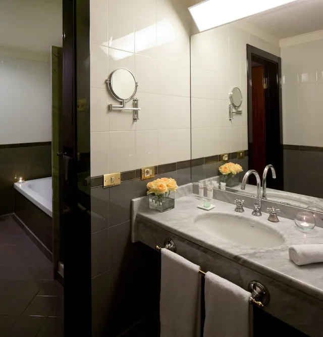 غرفة ثلاثية بثلاثة أسرّة، Starhotels Du Parc 10/10