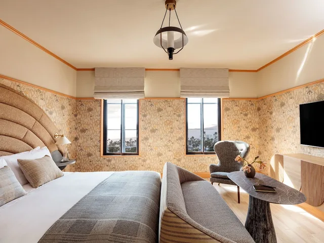 Landmark, Grand, King Bed، Santa Monica Proper Hotel 1/4