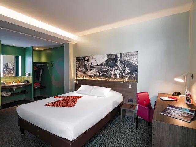 غرفة بسرير مزدوج، Greet hotel Lyon Confluence 3/8