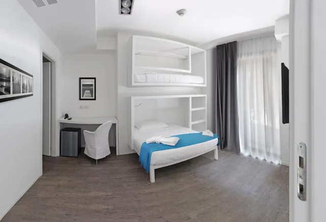جناح عائلي، Hotel Europa Monetti 4/10