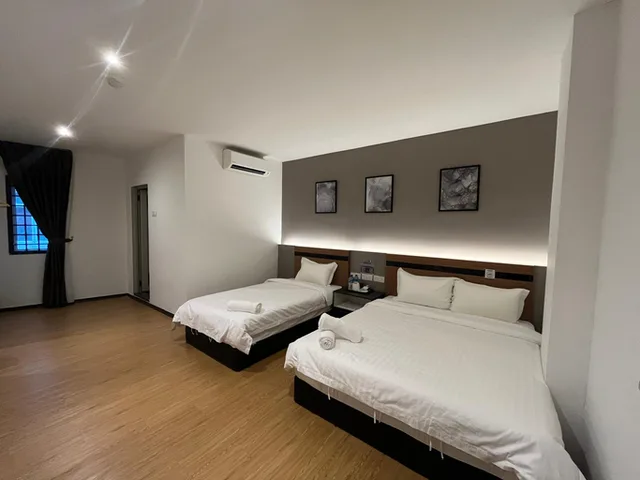 غرفة عائلية بسريرين كوين، Havona Comfort Bandar Putra Kulai - Express Check-In 1/2