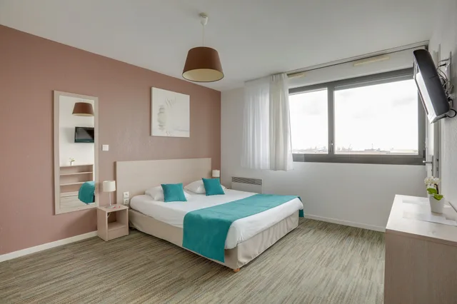 استوديو سوبيريور بسرير كوين بإطلالة على البحر، All Suites Appart Hotel Dunkerque 1/10
