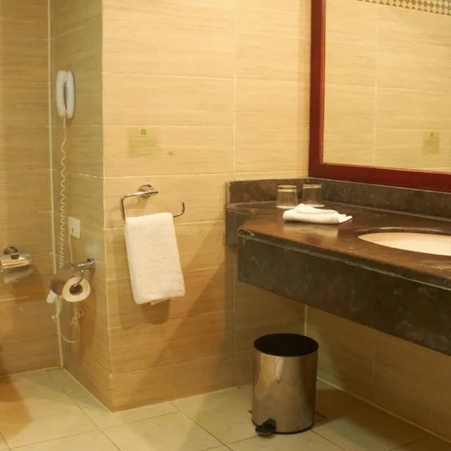 غرفة بسرير كينج بإطلالة على البحر، TOLIP TABA RESORT AND SPA 5/5