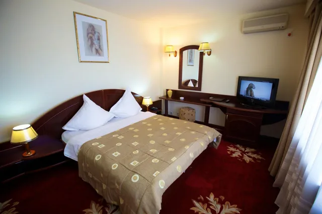 غرفة بسرير مزدوج بشرفة، Hotel Delta 3 6/8