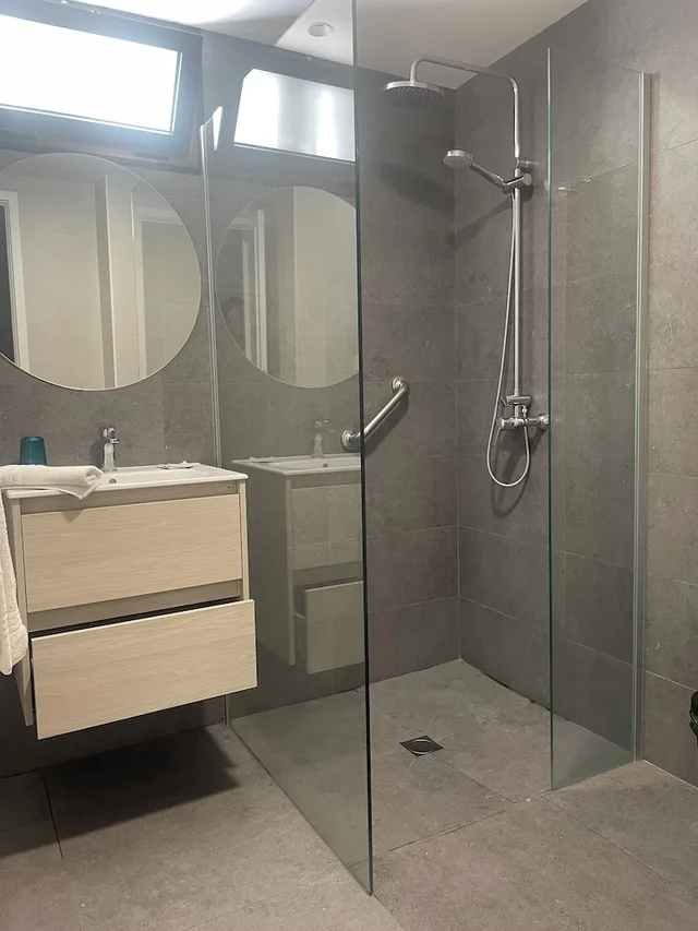 غرفة سوبيريور ثلاثية بسريرين منفصلين مع أريكة، Hotel Idafe 4/4
