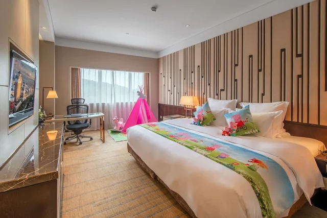 غرفة سوبيريور بسرير كوين بإطلالة على الجبل، Grand Pacific Hotel Ningbo 2/10