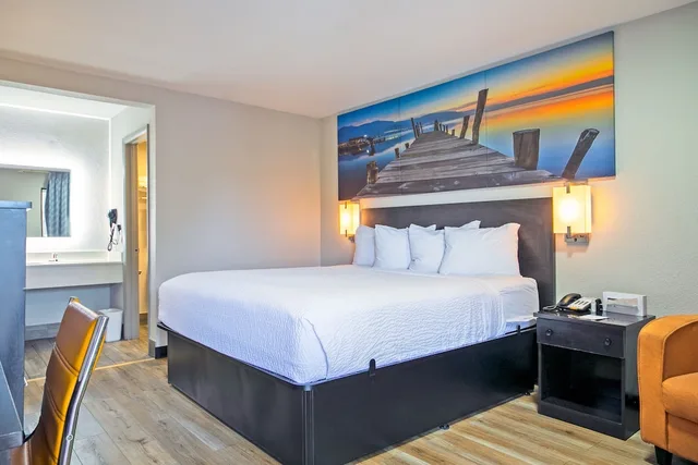 غرفة بسرير مزدوج لذوي الإعاقة، Days Inn by Wyndham Augusta/Fort Gordon 1/9
