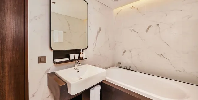 Family Suite, Premier, 1 Queen and 1 Single Bed, Ocean View, Citadines Connect Hari Busan 2/2