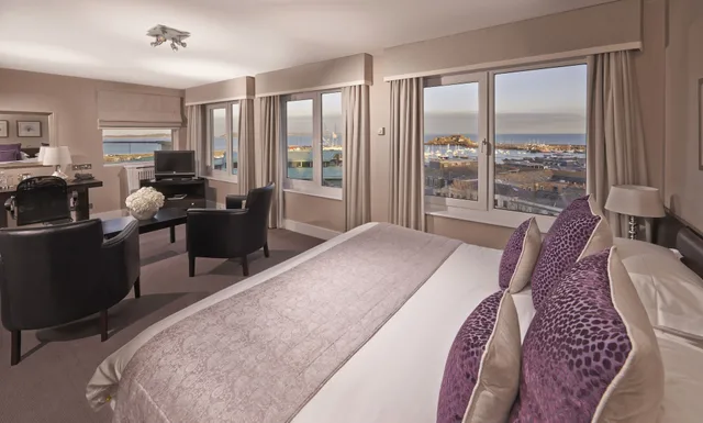 جناح فاخر بسرير مزدوج بشرفة، La Fregate Hotel 1/2