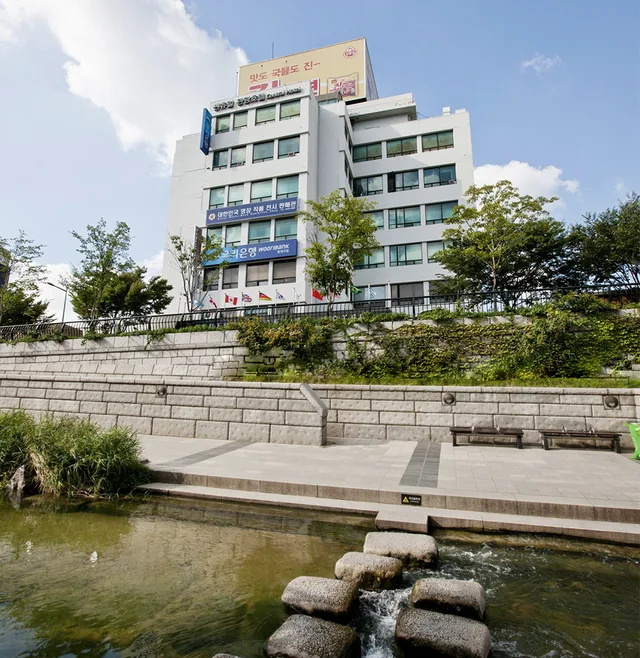 Run of House, Central Tourist Hotel 1/1