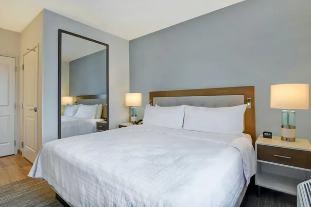 جناح بسرير كينج بغرفة نوم واحدة، Homewood Suites By Hilton Chula Vista Eastlake 1/3