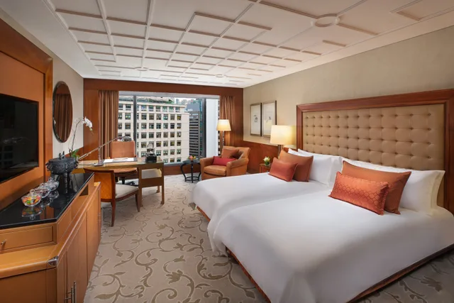 Room, Twin Beds, City View, Mandarin Oriental Hong Kong 2/5