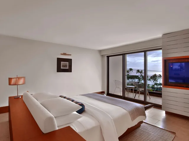 غرفة بسرير كينج بإطلالة جزئية على البحر، Andaz Maui at Wailea Resort A concept by Hyatt 1/10