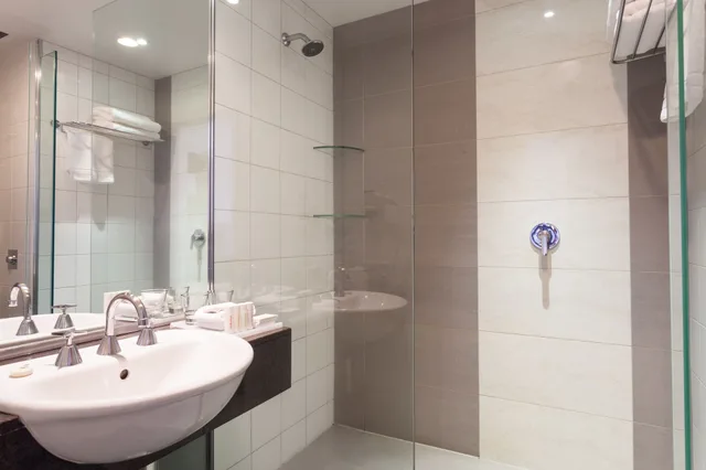 غرفة ديلوكس مزدوجة مزدوجة بإطلالة على المدينة، Rydges Auckland 6/9