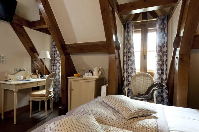 غرفة قياسية بسريرين منفصلين، Auberge Saint Pierre 4/6