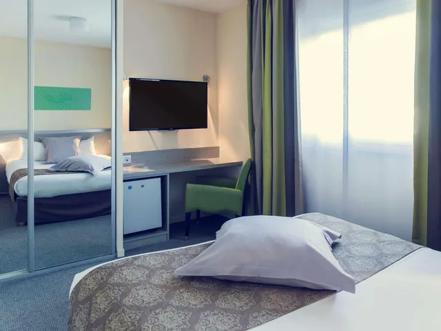 Classic, Mercure Lyon Est Villefontaine 6/8
