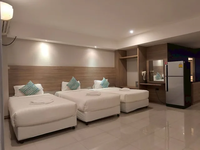 غرفة بريميير ثلاثية بثلاثة أسرّة، Avana Laemchabang Hotel 3/10