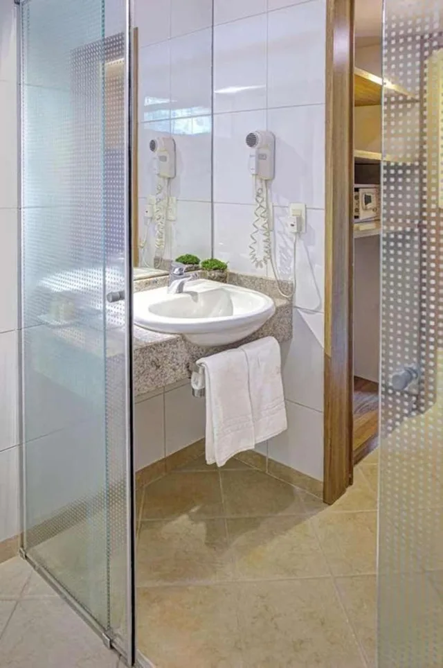 غرفة فاخرة بسرير كوين، Hotel JP Ribeirao Preto Resort & Convencoes by Nacional Inn 2/2