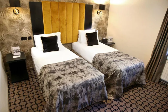غرفة بسريرين منفصلين، Denham Grove 2/3
