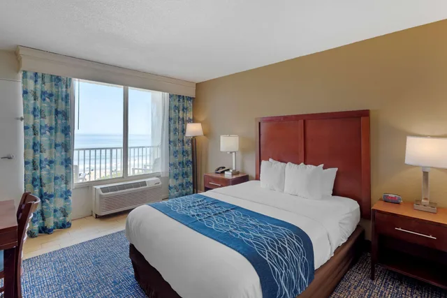 Room, Queen Bed, Dune View، Comfort Inn On The Ocean 2/5