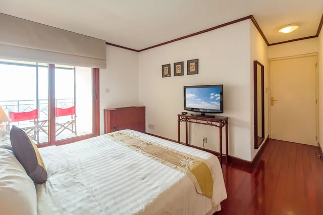 4 Bedrooms, Suite, 1 Single and 3 Double Beds, Saigon Domaine Luxury Residences 7/10