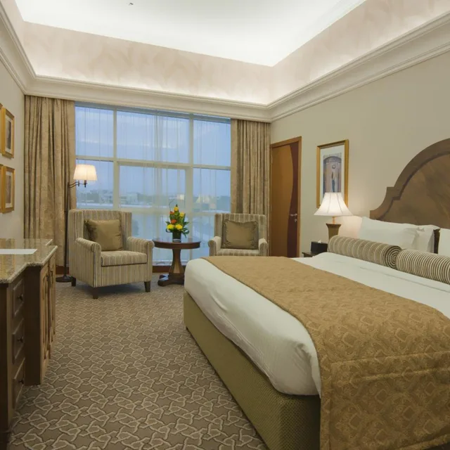 جناح تنفيذي بسرير كينج، Ayla Hotel 2/8