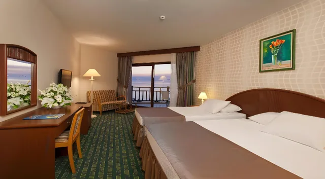 غرفة اقتصادية، Justiniano Park Conti 1/1