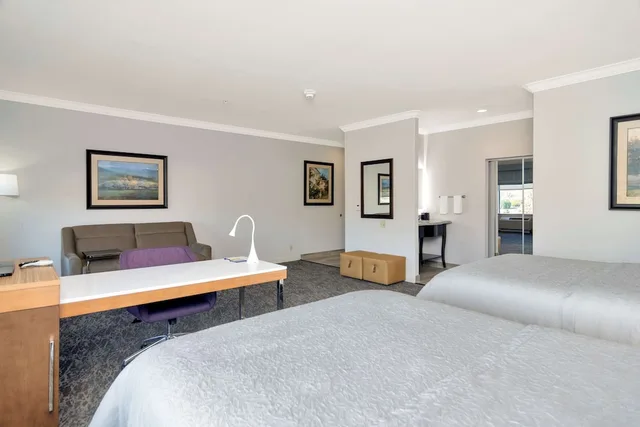 جناح استوديو بسريرين كوين مع أريكة، Hampton Inn Suites Fort Worth Fossil Creek 4/8