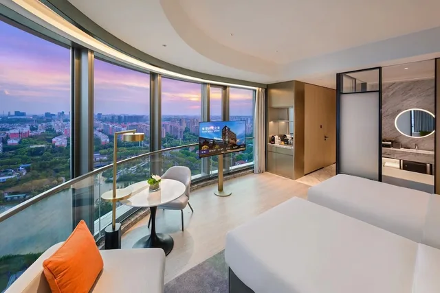 Deluxe, Twin Beds, Novotel Shanghai Wanyuan 4/6