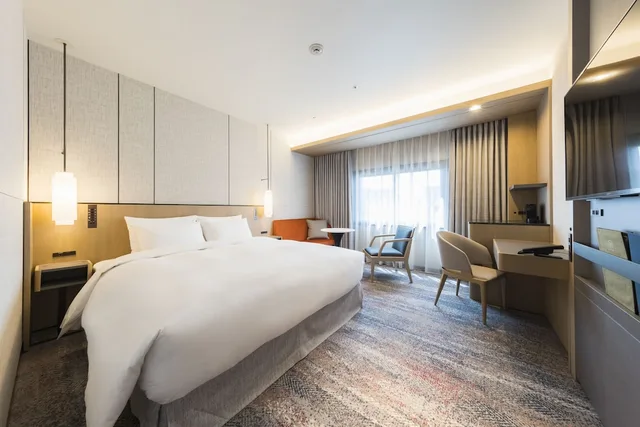 Edmont, Superior, King Bed، Hotel Metropolitan Edmont 1/5
