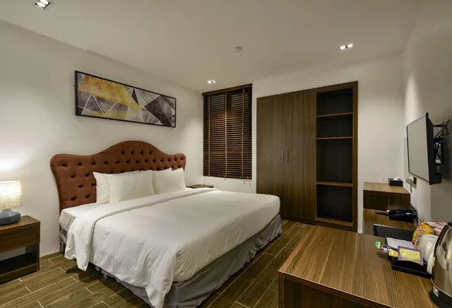 غرفة قياسية بسرير كوين، The Marron Hotel 2/2