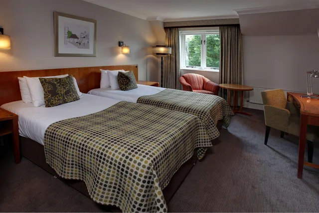 غرفة بسريرين، Best Western Plus Angel Hotel 3/3