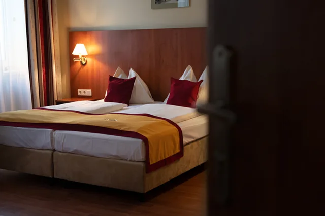 Double Room, Mozart Hotel 7/10