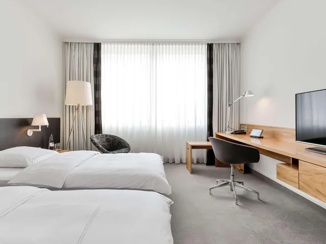 غرفة مفردة بسريرين منفصلين، Dorint Hotel Bremen 1/3