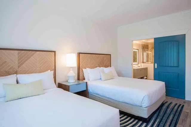 غرفة بسرير كوين لذوي الإعاقة، Hawks Cay Resort 3/3