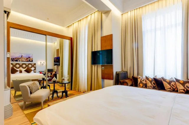 غرفة ديلوكس بسرير مزدوج بإطلالة على البحر، Ravouna 1906 Suites - Special Class Adults Only 7/10