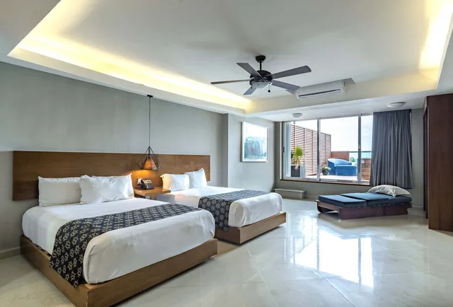 جناح جونيور بسرير كينج بإطلالة على البحر بجاكوزي، Ocean Dream BPR 4/10