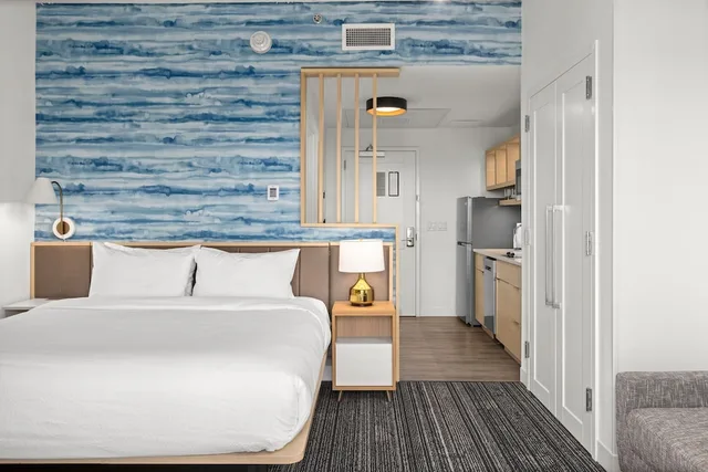 استوديو بسرير كينج لذوي الإعاقة، TownePlace Suites by Marriott Cape Canaveral Cocoa Beach 3/4