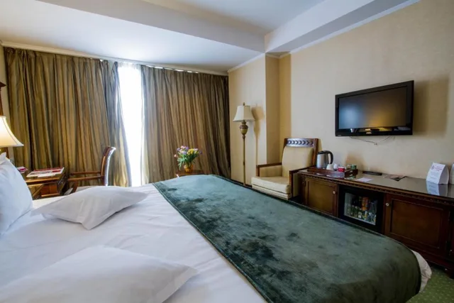 Standard, Double Bed, Ramada Brasov Hotel 3/4