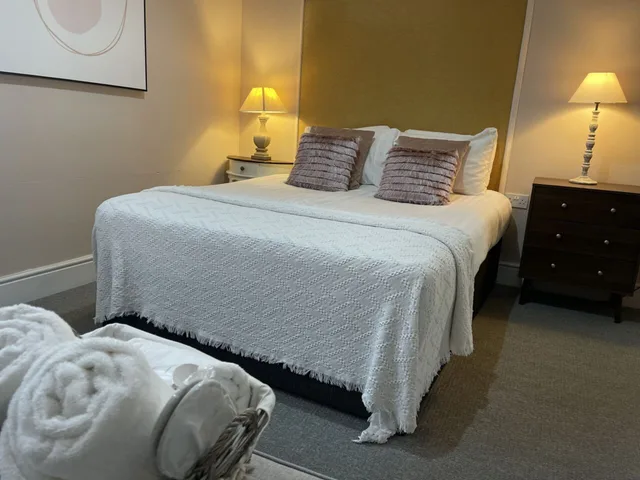 Deluxe, Double Bed, My Guesthouse Blackpool 3/6