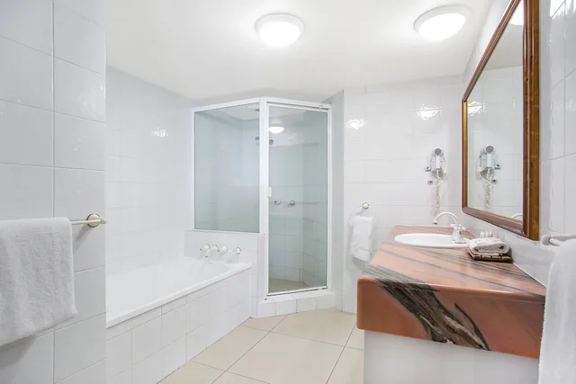 2 Bedrooms, Ocean، BreakFree Moroccan Surfers Paradise 3/4