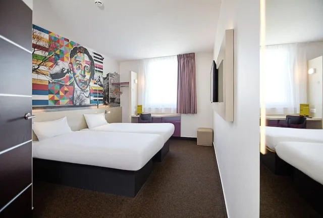 Standard, Double Bed, B&b Hotel Lodz Centrum 6/10