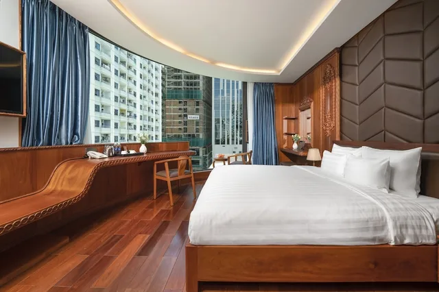 Senior, King Bed، Monalisa Luxury Hotel 2/6